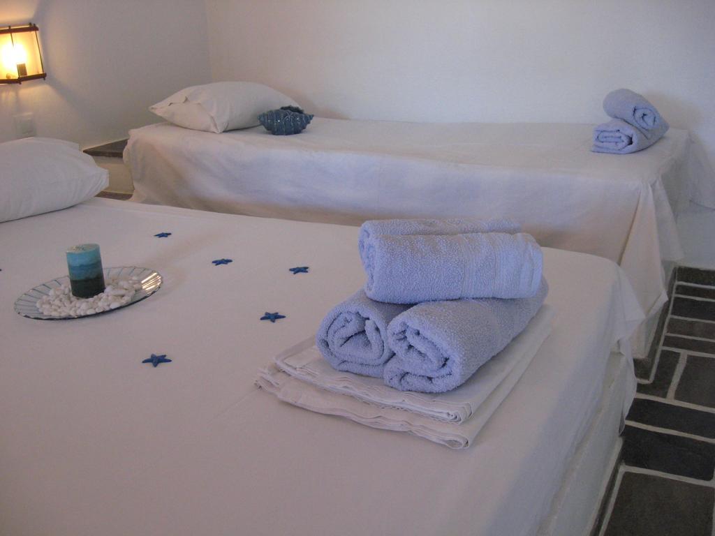 Pension Irini-Vicky Chora  Exterior photo