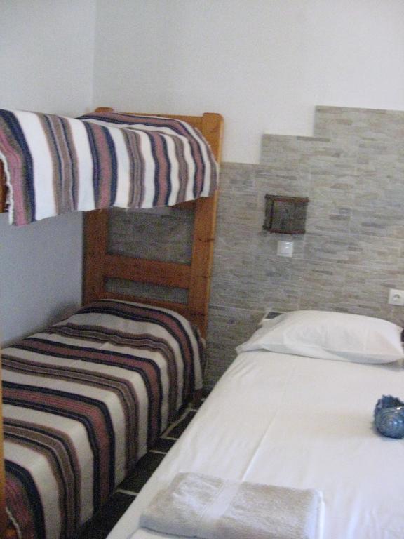 Pension Irini-Vicky Chora  Exterior photo